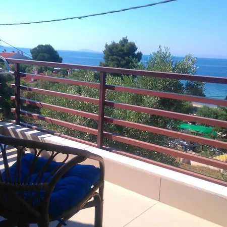 ניקיטי Maisonette Close To The Beach מראה חיצוני תמונה